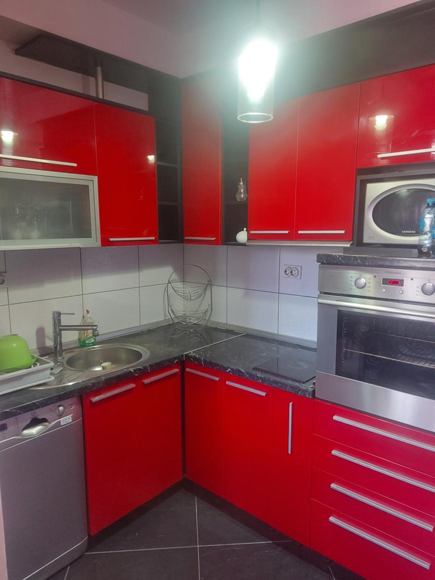 Hana'S Luxury Apartment Skopje Bagian luar foto